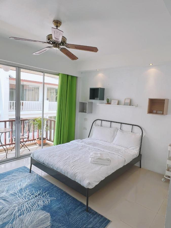 Patong Beach Side Hotel Dış mekan fotoğraf