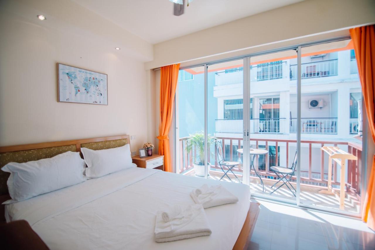 Patong Beach Side Hotel Dış mekan fotoğraf