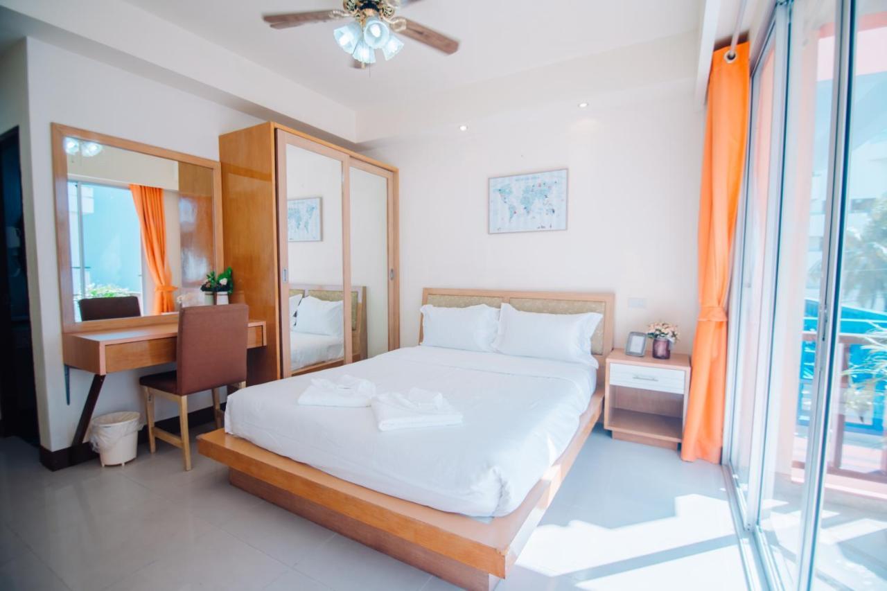 Patong Beach Side Hotel Dış mekan fotoğraf